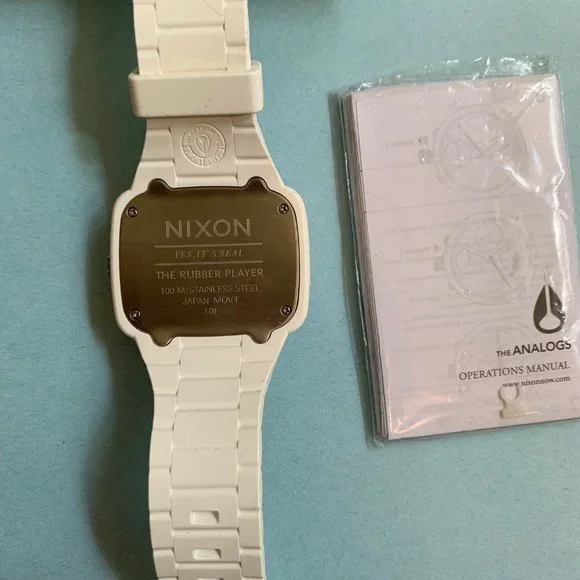 NIXON WATCH - Picture 5 of 6